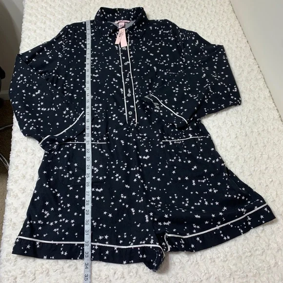 Victoria's Secret Star Print Sleep Short Romper Sz L - Picture 15 of 15